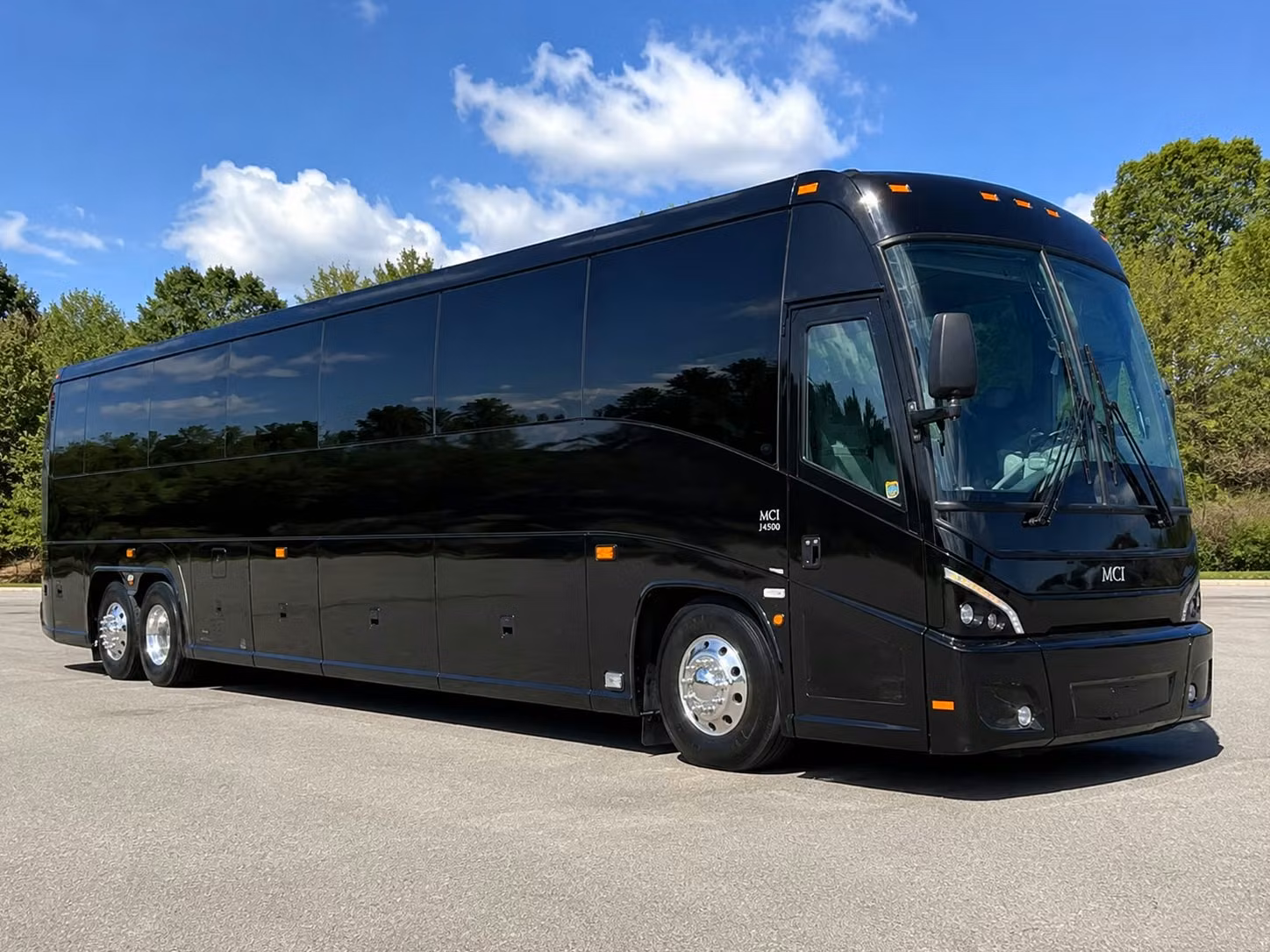 charter buses for lewisville students heading to dallas museums and cultural destinations
