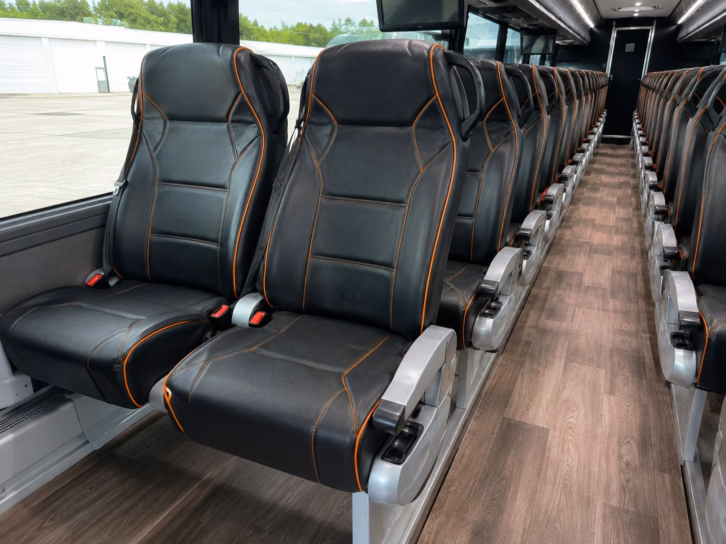 charter buses to dallas cowboys and fc dallas games from lewisville