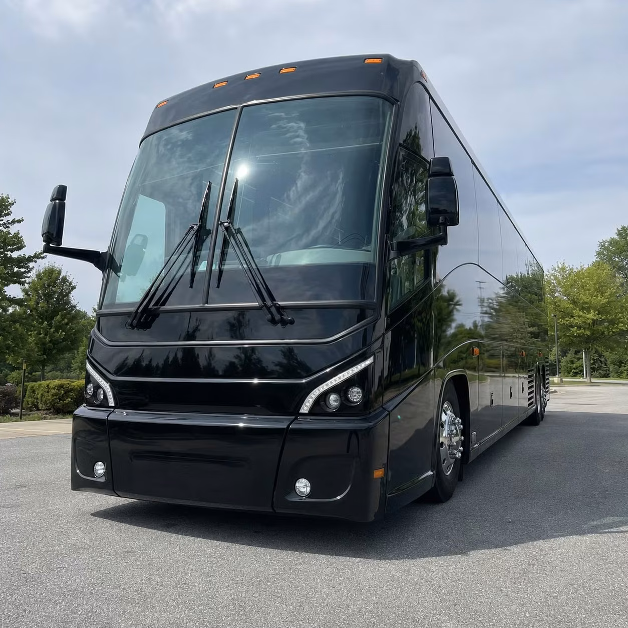 from lewisville to dallas austin or beyond charter bus rentals for long distance group travel